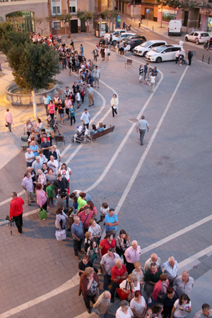 Colas en el reparto del programa de Fira