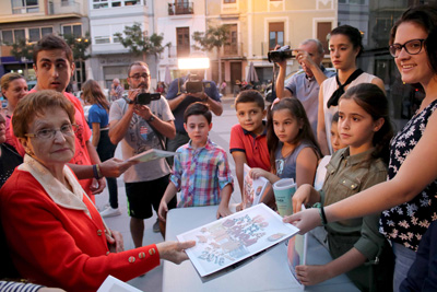 Colas en el reparto del programa de Fira