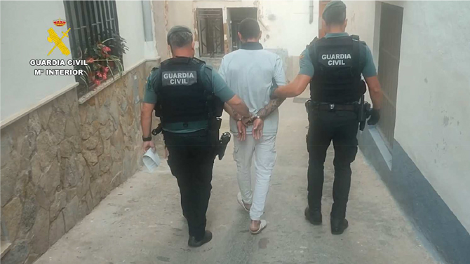 Ocho detenidos en una redada en Onda