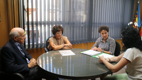 Reunión del Ayuntamiento y las asociaciones contra el cáncer / ARRELS