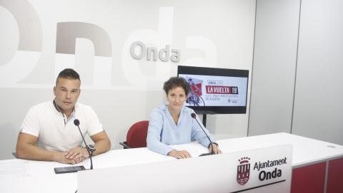 Paco Pastor y Carmina Ballester en rueda de prensa / LL.D.