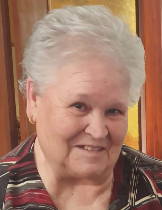 Carmen Vives Manuel